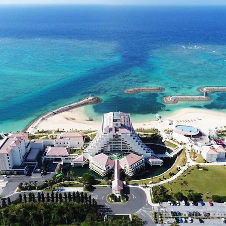 Sheraton Okinawa Sunmarina Resort Onna Exteriér fotografie