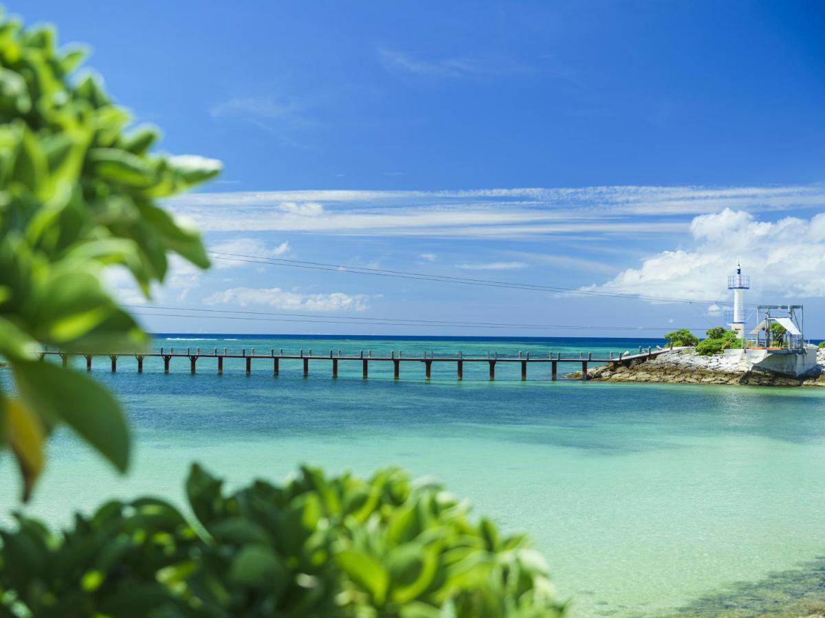 Sheraton Okinawa Sunmarina Resort Onna Exteriér fotografie